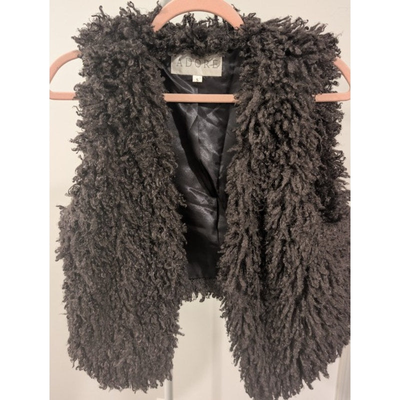 1481 - Adore sleeveless shaggy faux-fur vest - Dark Gray - Small