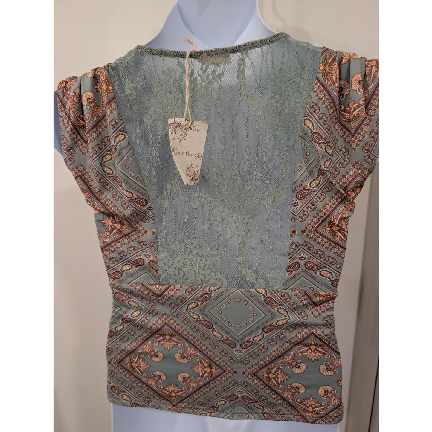 1298 - Hem & Thread Ruched Blouse - Size Medium - NWT