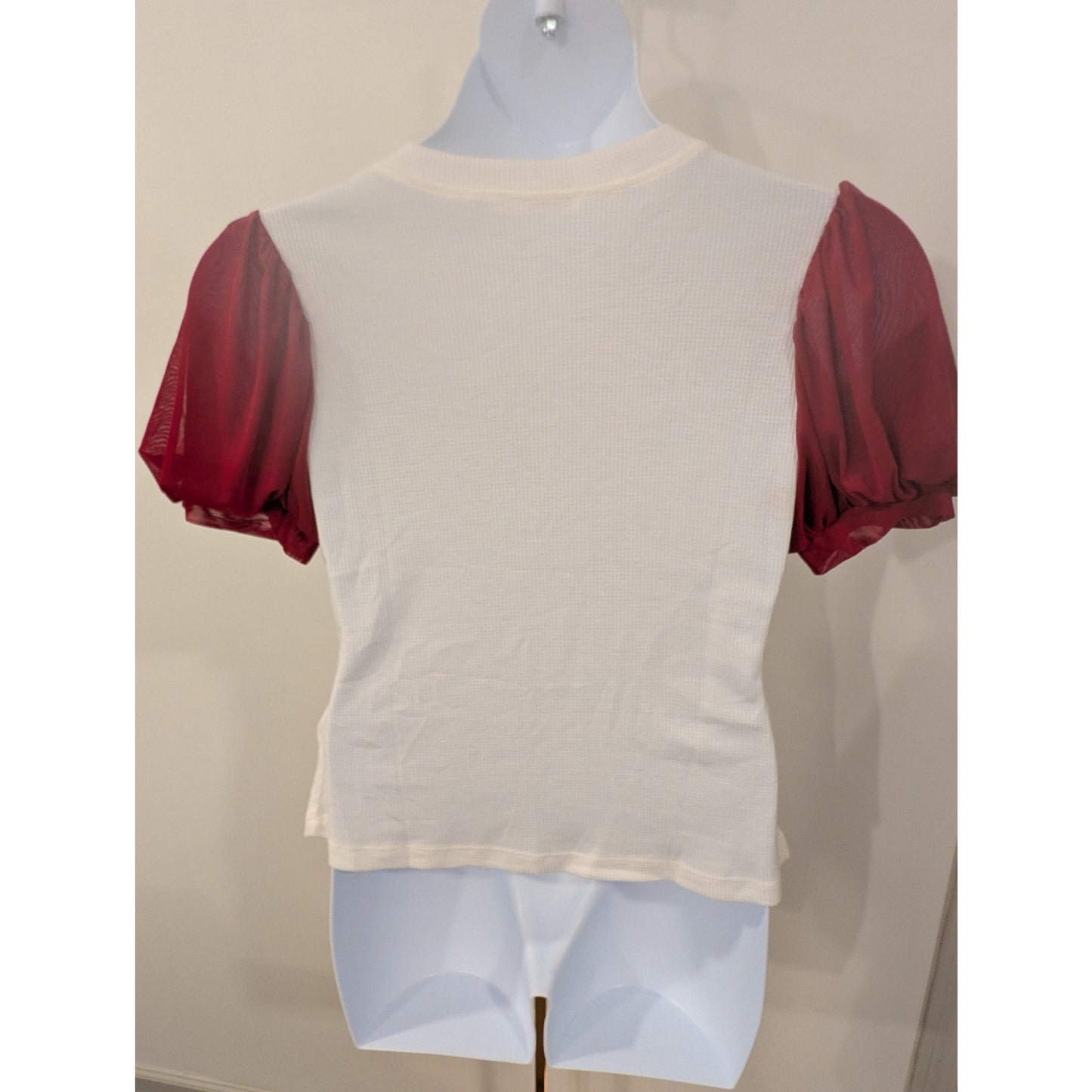 1371 - Ces Femme Baby waffle bluse with puff sleeves - Large - NWT