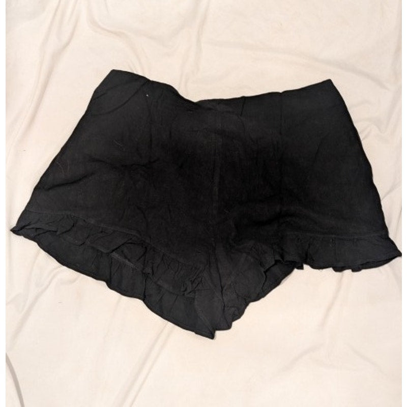 1390 - Umgee Black Ruffle Shorts - 1X - NWT