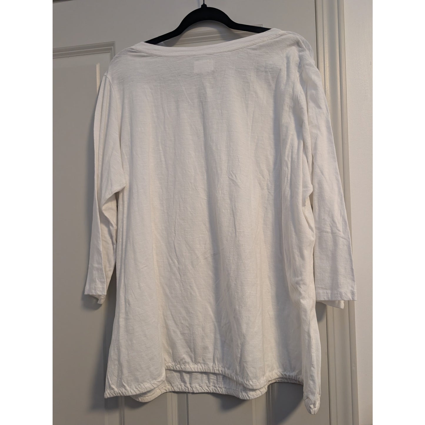 1495 - Ruffhewn White with Crochet Bib - NWT - 2x