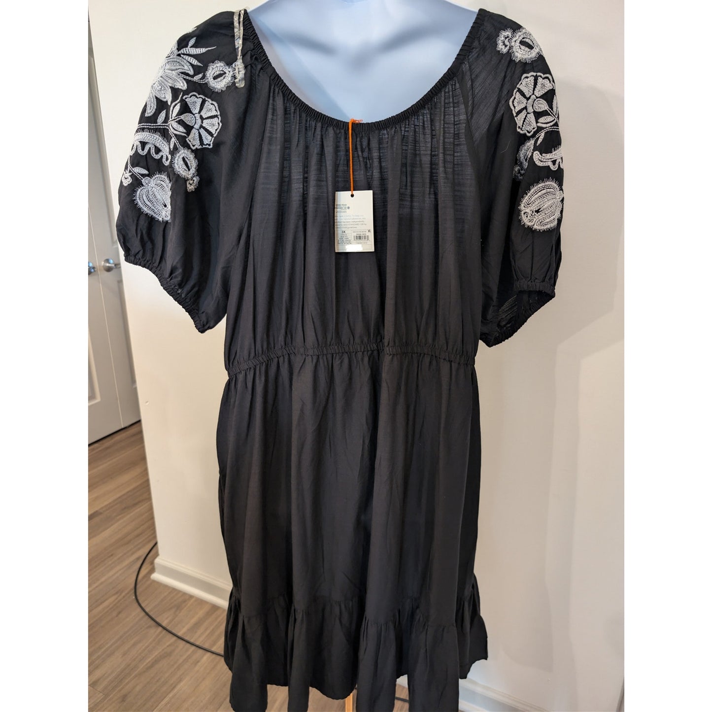 1053 - Knox Rose - Black Embroidered Boho Peasant Dress Puff Sleeve 3X NWT