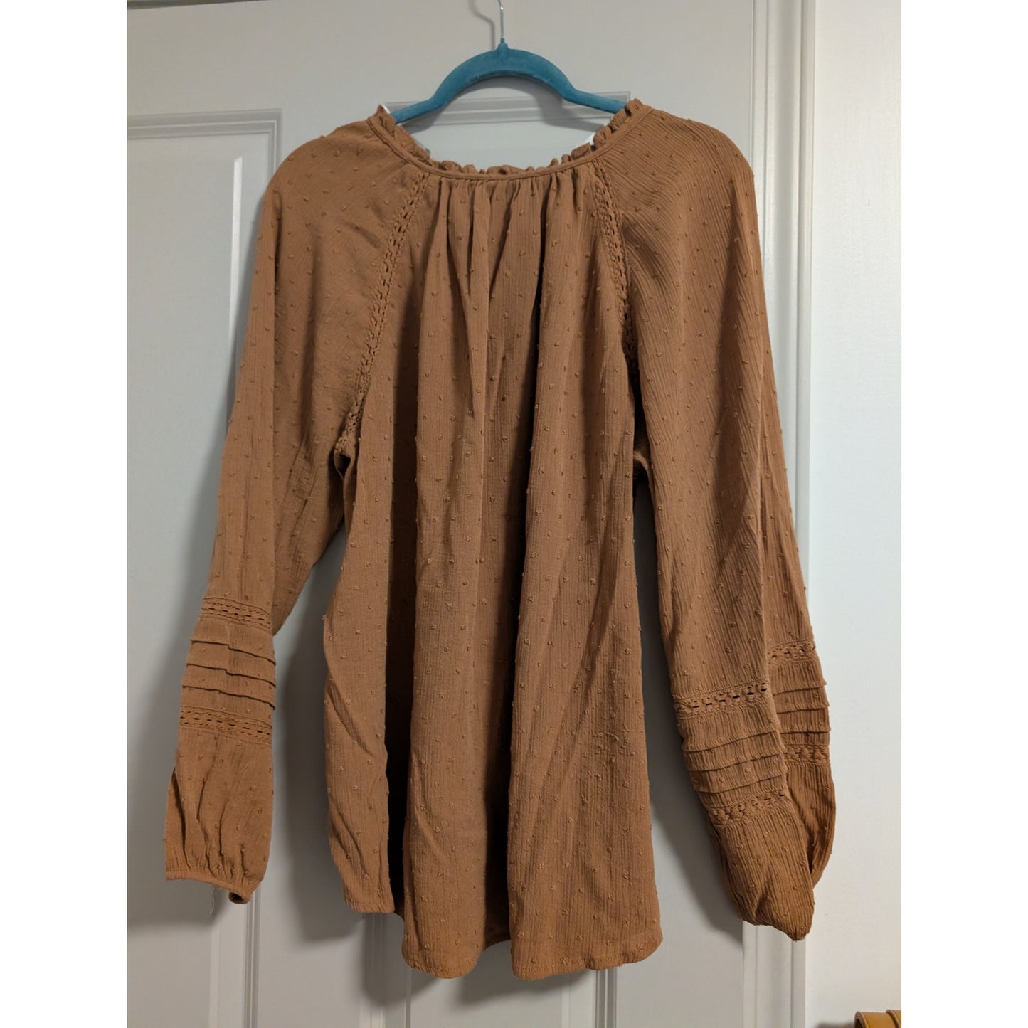 1538 - Torrid Peasant Blouse with Swiss Dots - Size 2