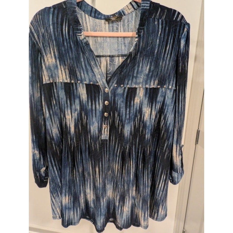 1475 - Vera Rose Navy Blouse with embroidery and metal detail - 1X