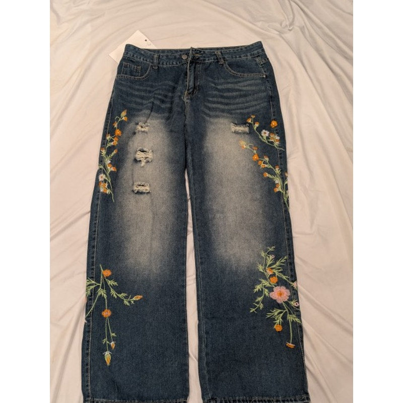 1324 - Vexurna Floral Embroidered Jeans - Size XL - NWT