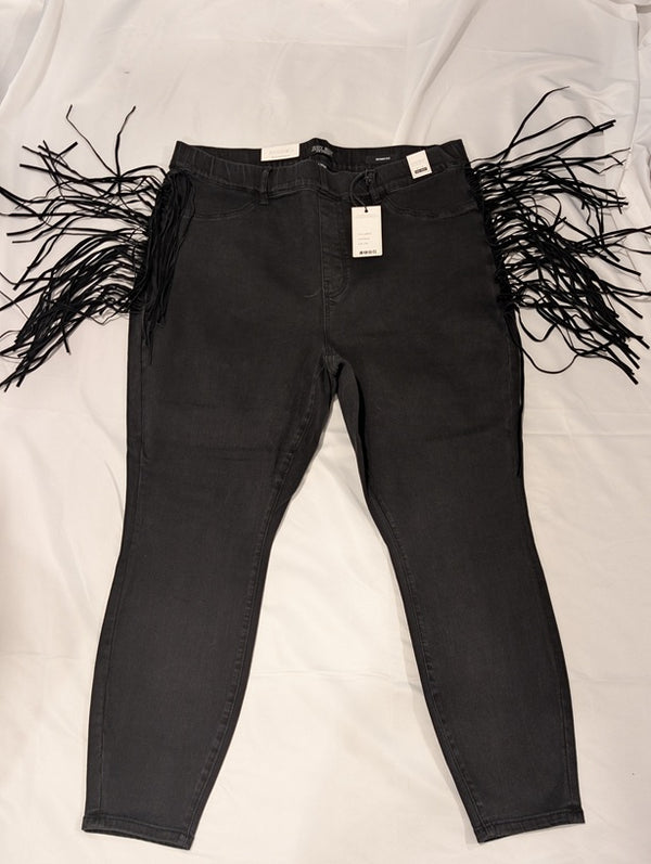 1189 - Judy Blue Black Fringe Hem Skinny Jeans Y2K Streetwear - NWT - 22W