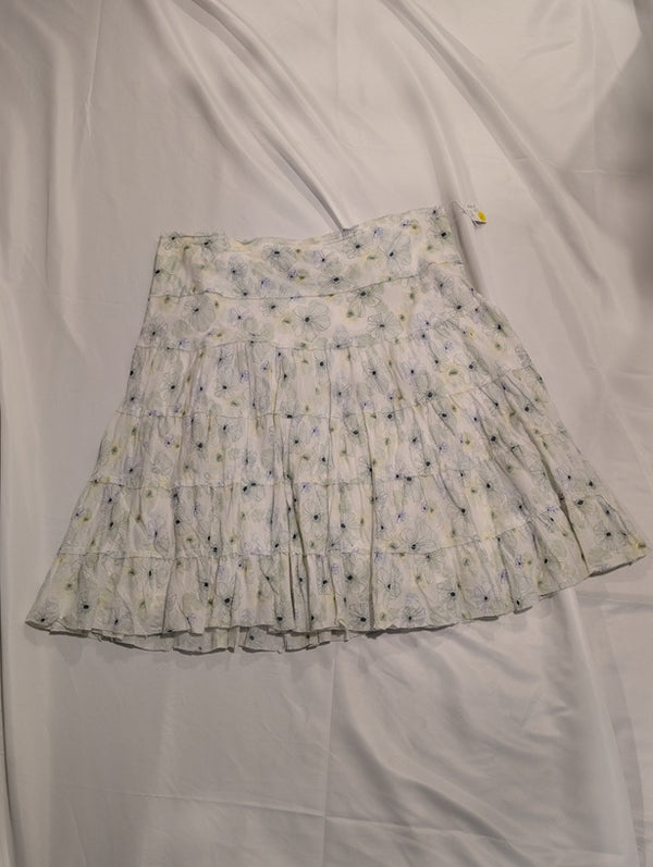 1198 - Studio M Floral Tiered Mini Skirt Cottagecore White Print 100% Ctn - XL
