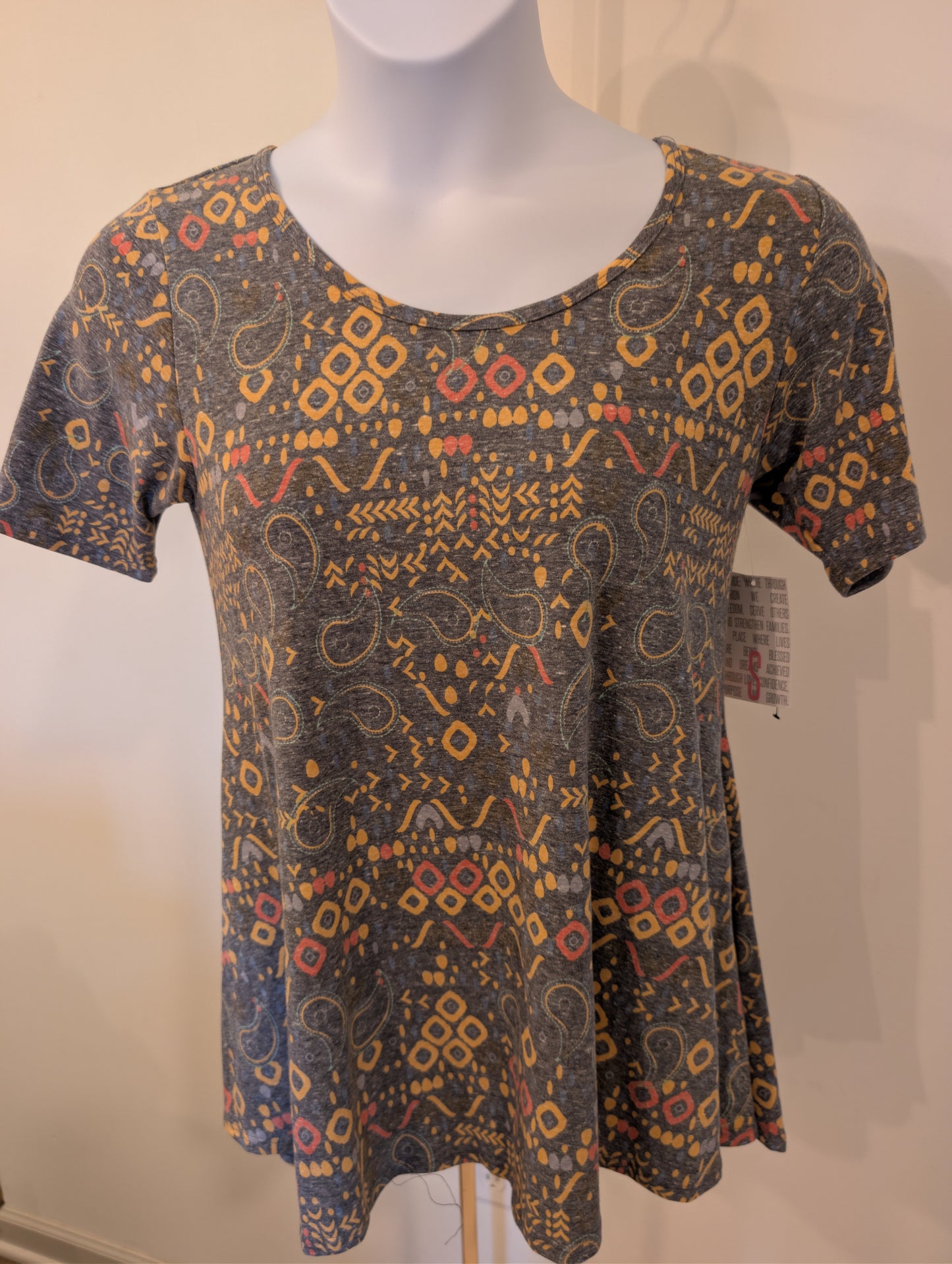 1202 - LuLaRoe Boho Geometric Print Short Sleeve Top Gray Orange Yellow-NWT- Sm