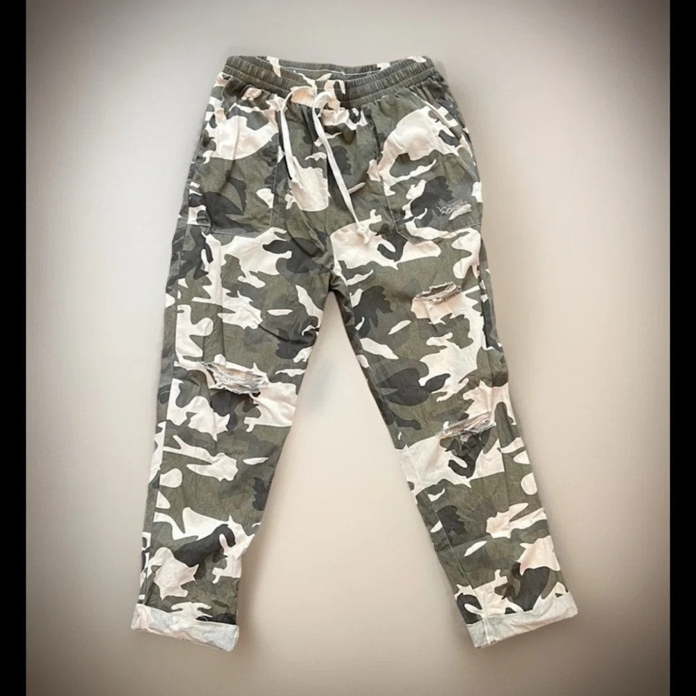 1271- Oddy Camo Pants - Distressed - Size 3XL