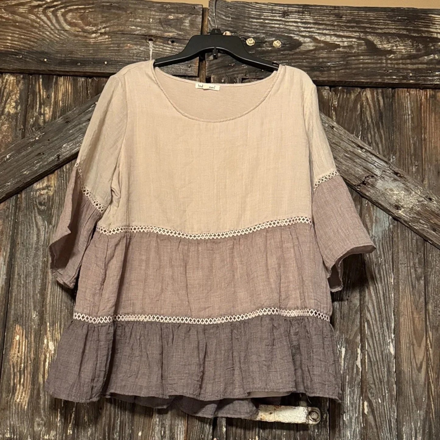 1123 - Indigo Soul Boho Linen Blend Tiered Top Beige Short Sleeve - NWT - Med