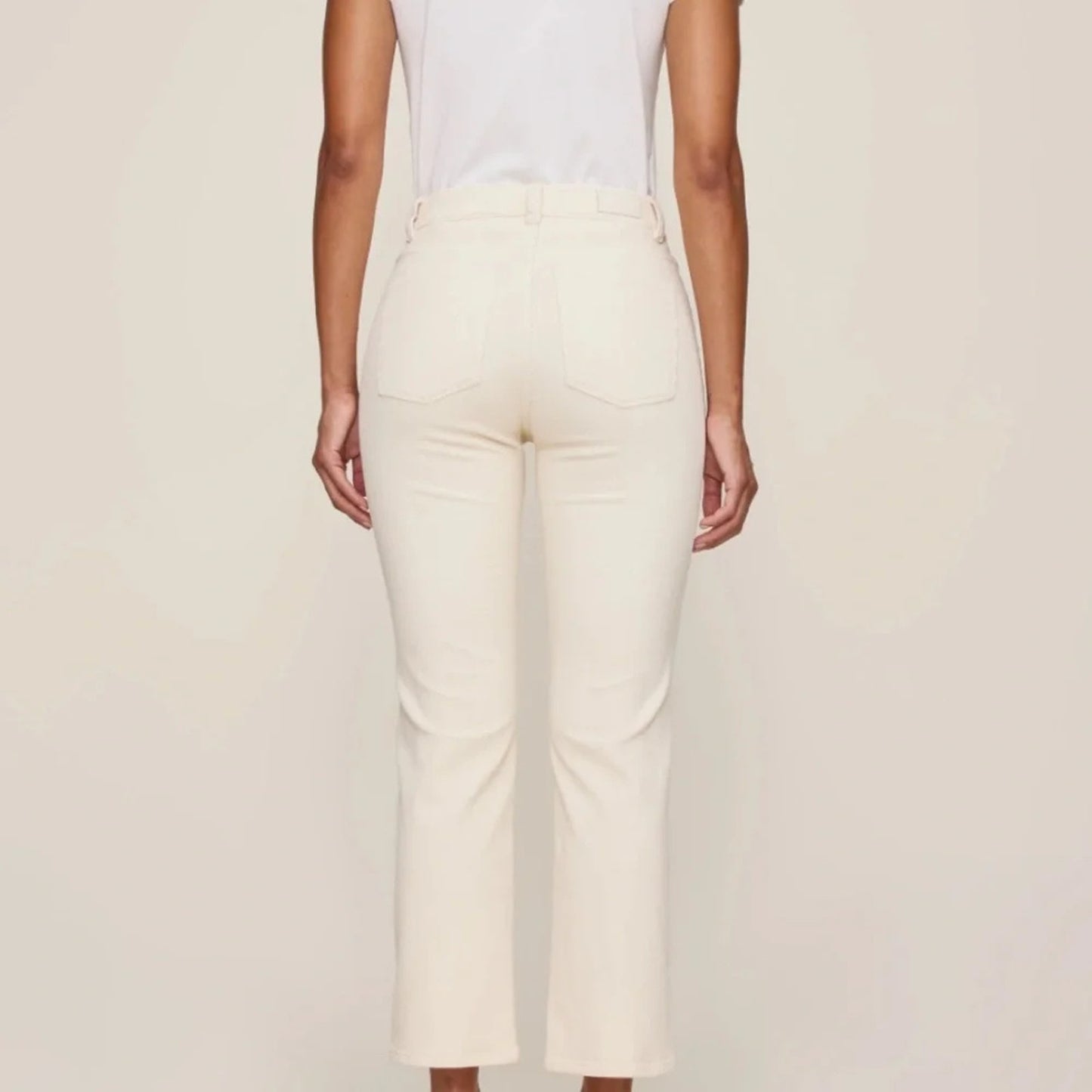 1132 - DL Vintage Patti Cream High Rise Straight Leg Jeans  Size 32 - NWT