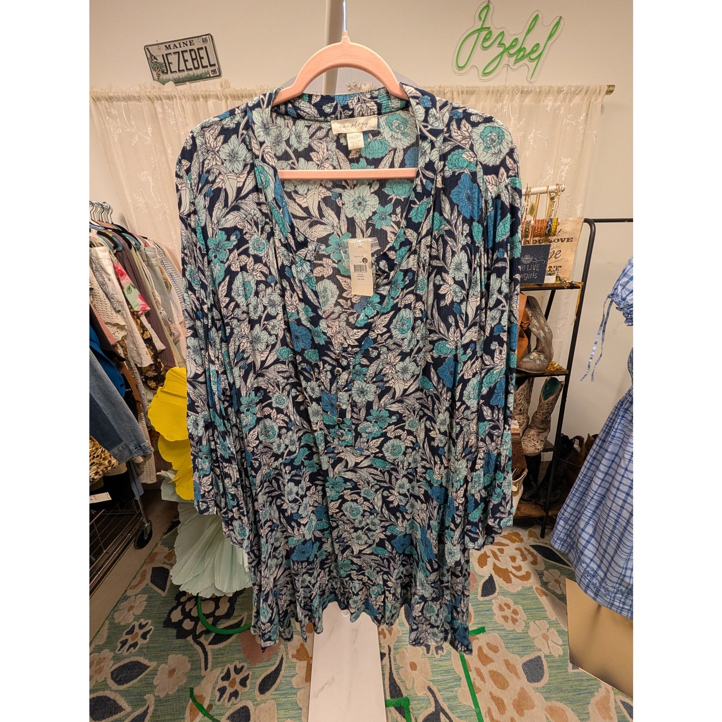 1451- Aveology Navy dress with floral print - 3X - NWT
