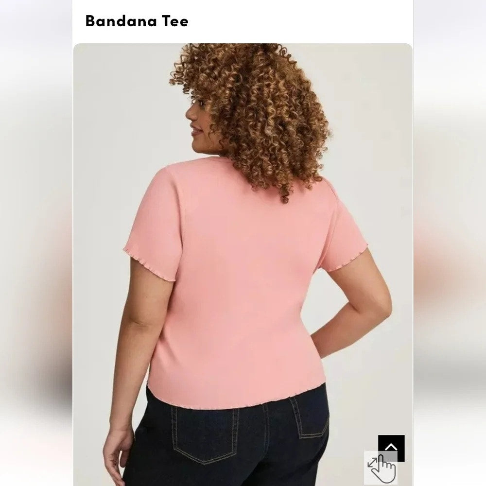 1421 - Torrid cotton Crew Neck Bandana Lettuce Edge Crop Tee -Rosette-2X - NWT