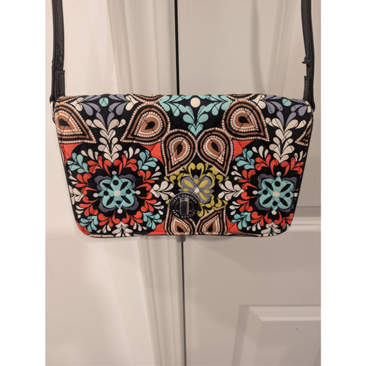 1367 - Vera Bradley Crossbody Purse Sierra Pattern - NWOT