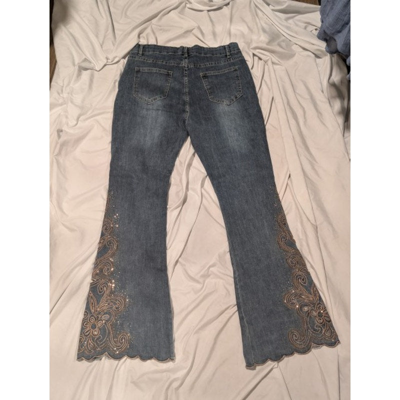 1521 - Rhinestones, Scalloped and Embroidered Flare Jeans - 16/18 x 29