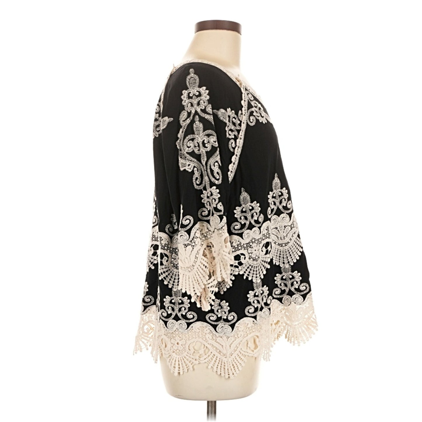 1110 - Leo & Nicole Boho Lace Embroidered Black Tunic Top  - New - Size 3X