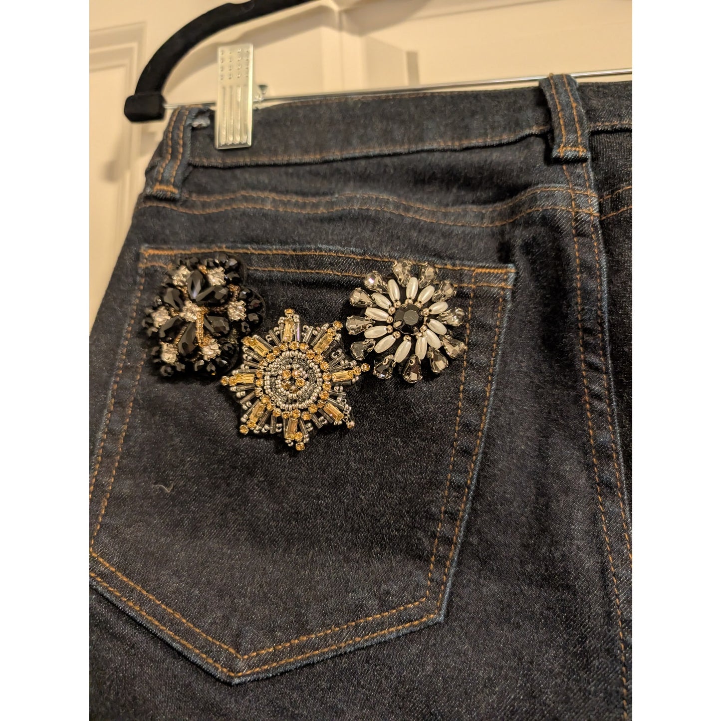 1484 - Miss Me Jeans with Beaded back pockets - 30 x 27 NWOT