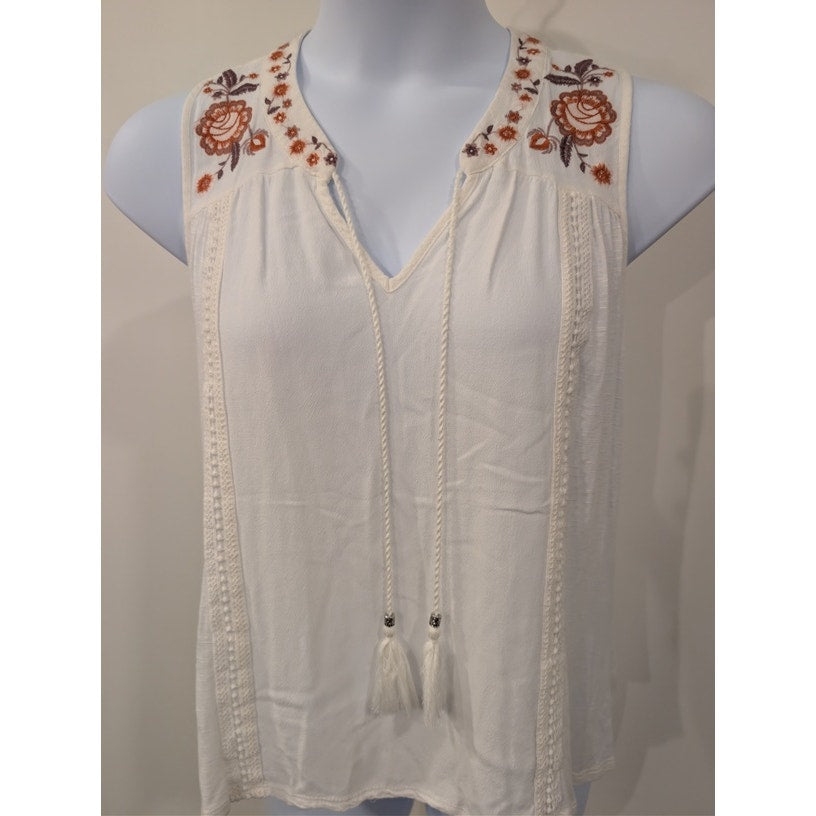 1239-Knox Rose Medium Tank with Crochet - Size Medium