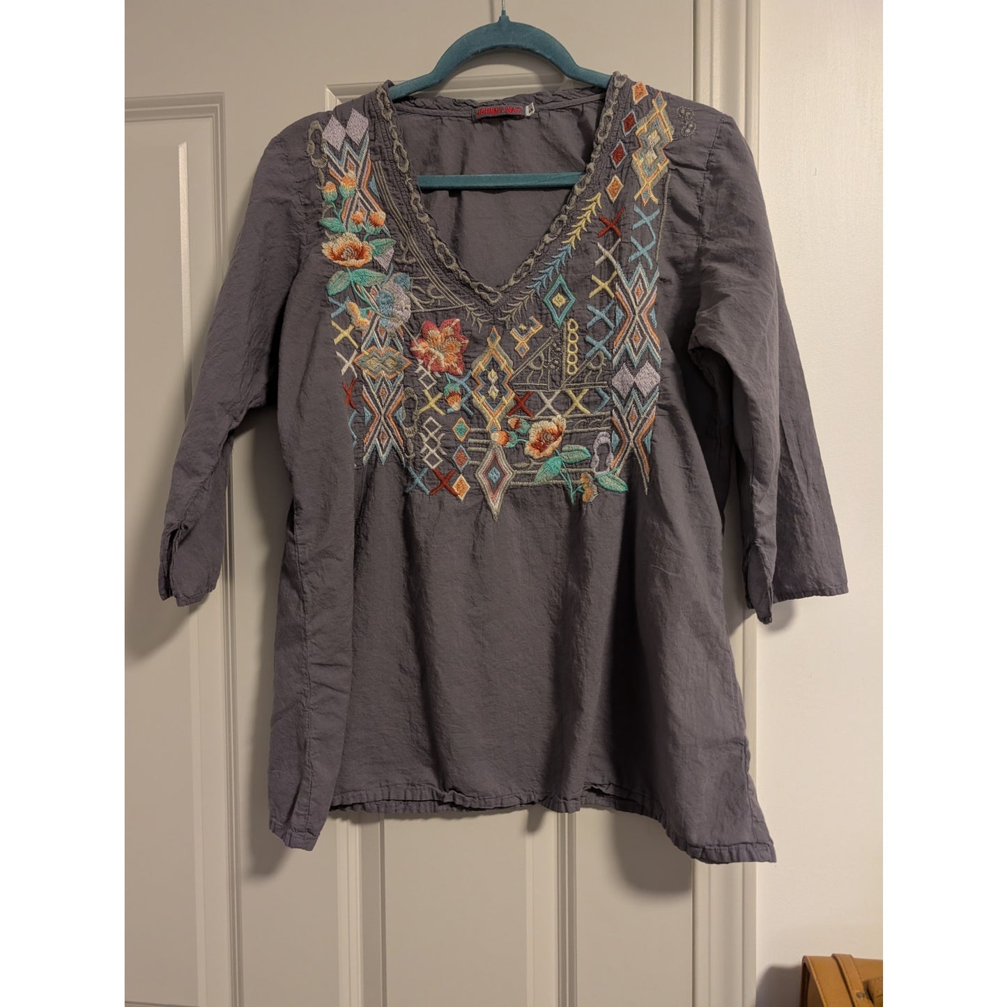 15535 - Johnny Was Embroidered Cotton Shirt - Small