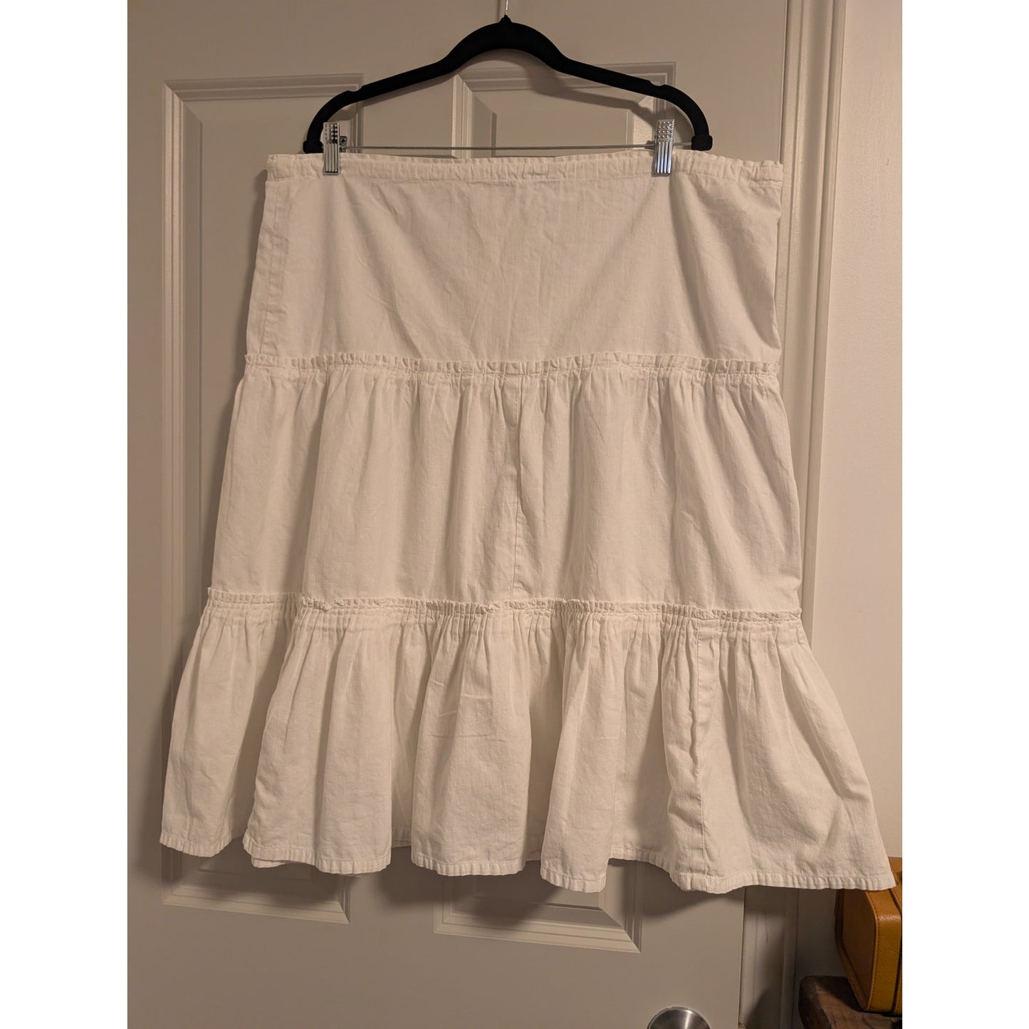 1477 - Time and Place 100% Cotton Button Down Skirt - Large