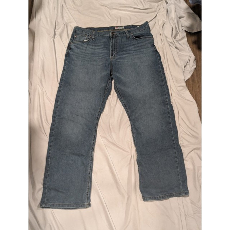 1523 - Wrangler Relaxed Boot Jeans - 38 x 30
