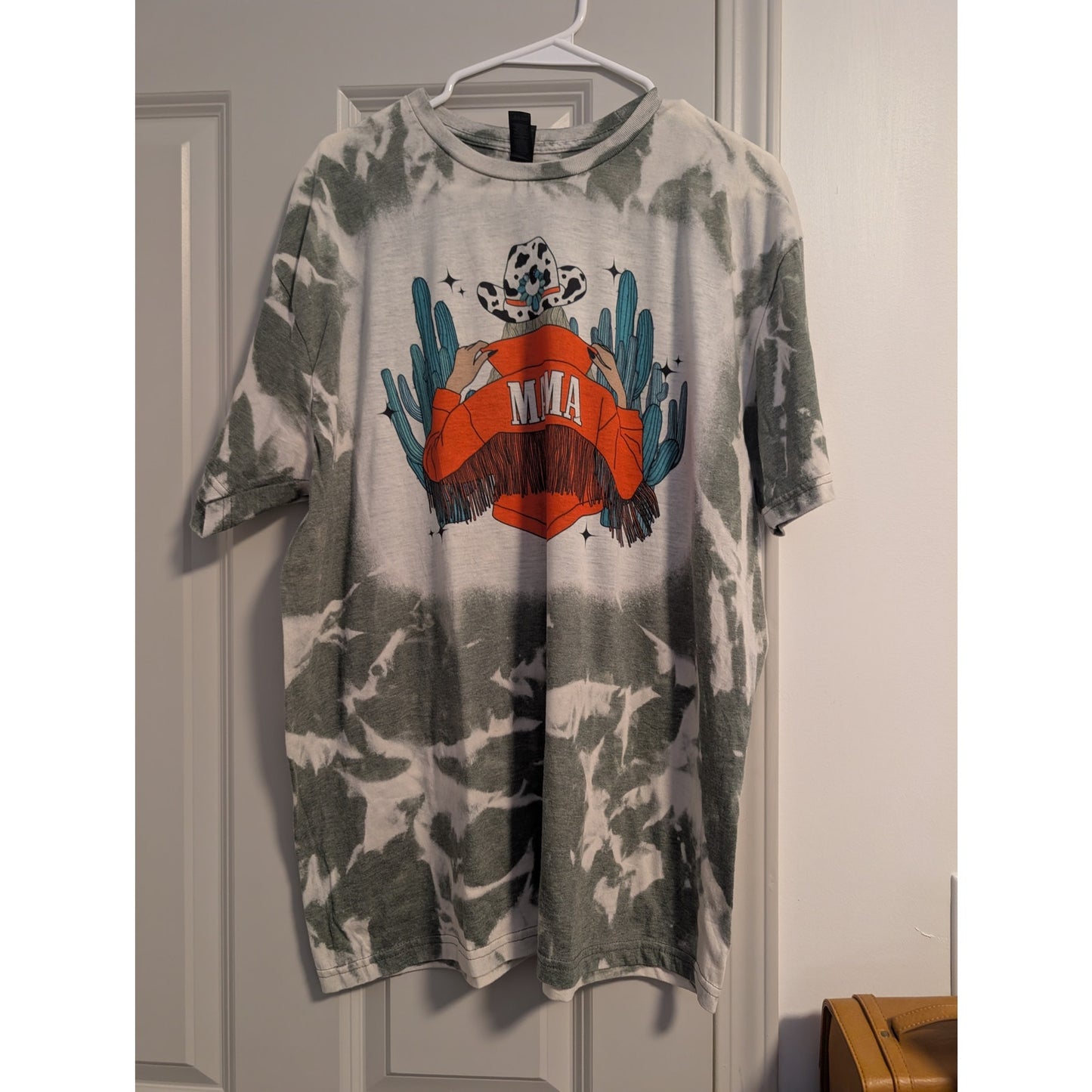 1529 - Tie Dye Mama T-shirt - XL