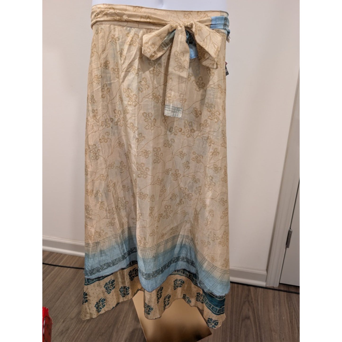 1150 - Jackpot Boho Floral Wrap Skirt Beige Blue Maxi One Size - NWT