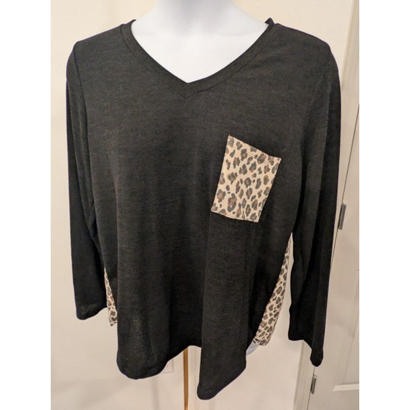 1384 - Heimish Black with Animal Print Light Sweater - 3X - NWOT
