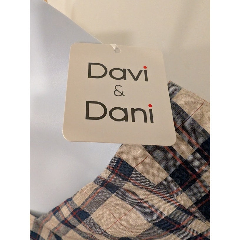 1231- Davi & Dani Blouse Button down, 3/4 Sleeve, Size 1xl NWT