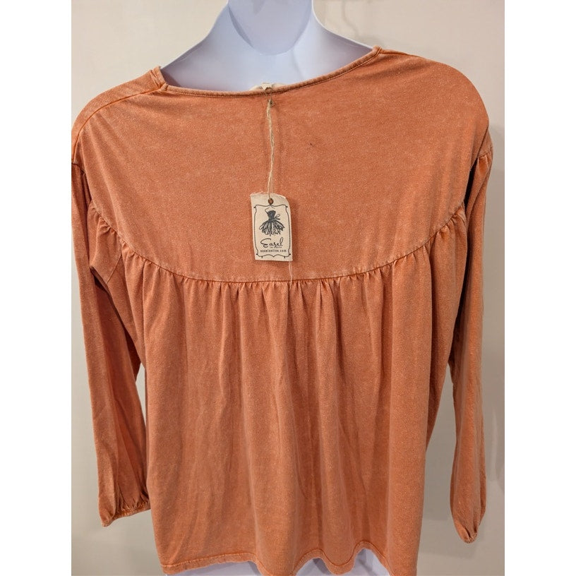 1235-Easel Orange distressed top - Oversized- Size Small