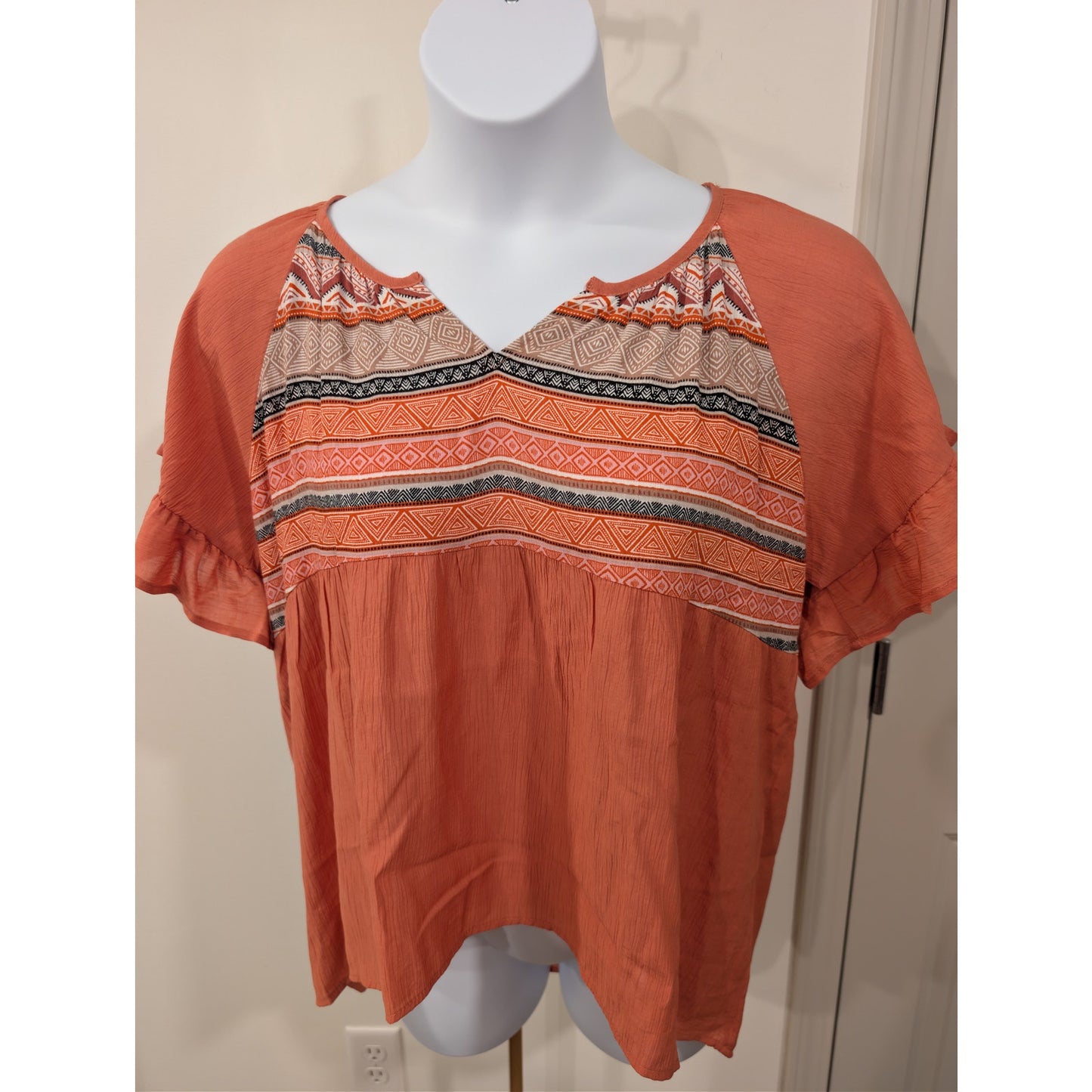 1297 - Umgee Lt Rust with Aztec print - Large - NWOT
