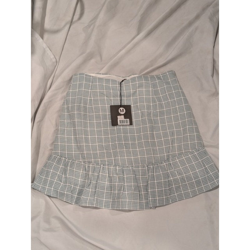 1372 - Le Lis Adorable Cotton gingham skirt - Medium - NWT