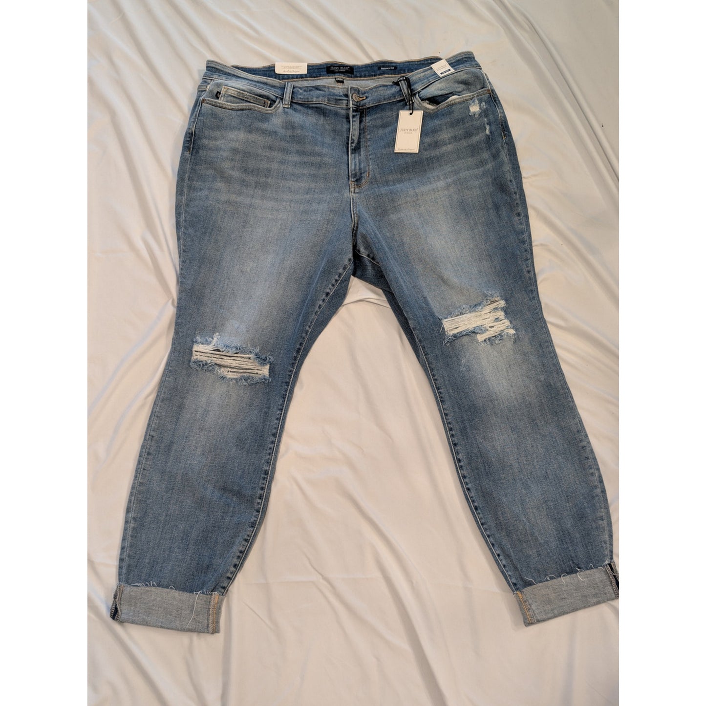 1033 - Judy Blue Distressed Straight Leg Jeans Size 24 NWT