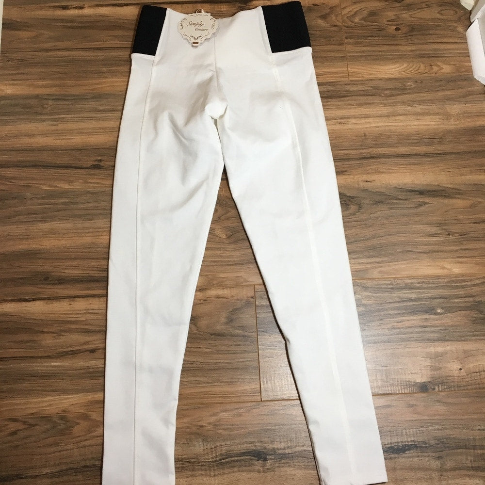 1234 - Simply Couture Size Med - White Leggings