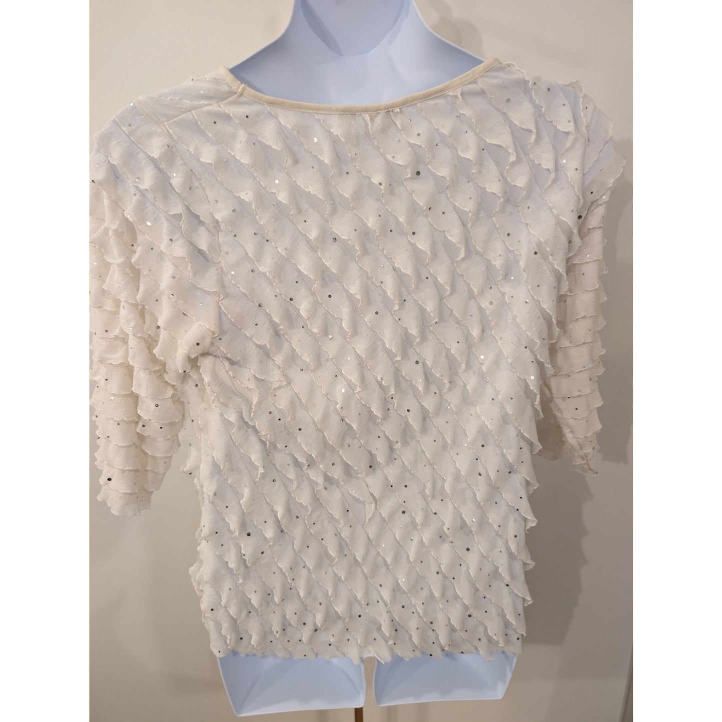 1051 - KIM by Kim Rogers White Ruffled Sequin Blouse Womens  1X