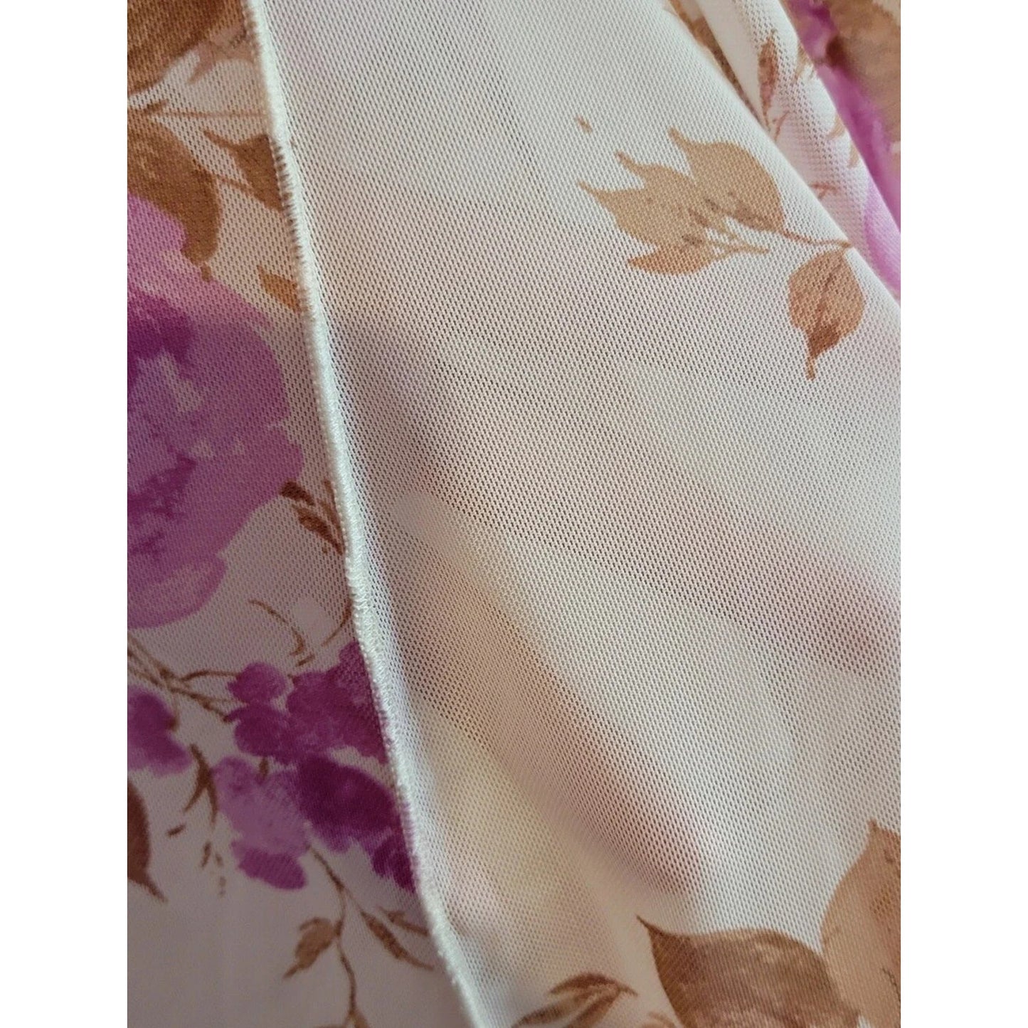 1074 - Torrid Floral Sheer Ruffle Blouse Pink Beige - Size 00 - NWT