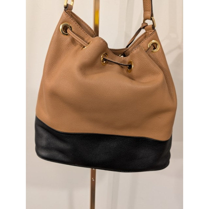 1307 - Michael Michael Kors Jules Large Drawstring Shoulder Bag - USED