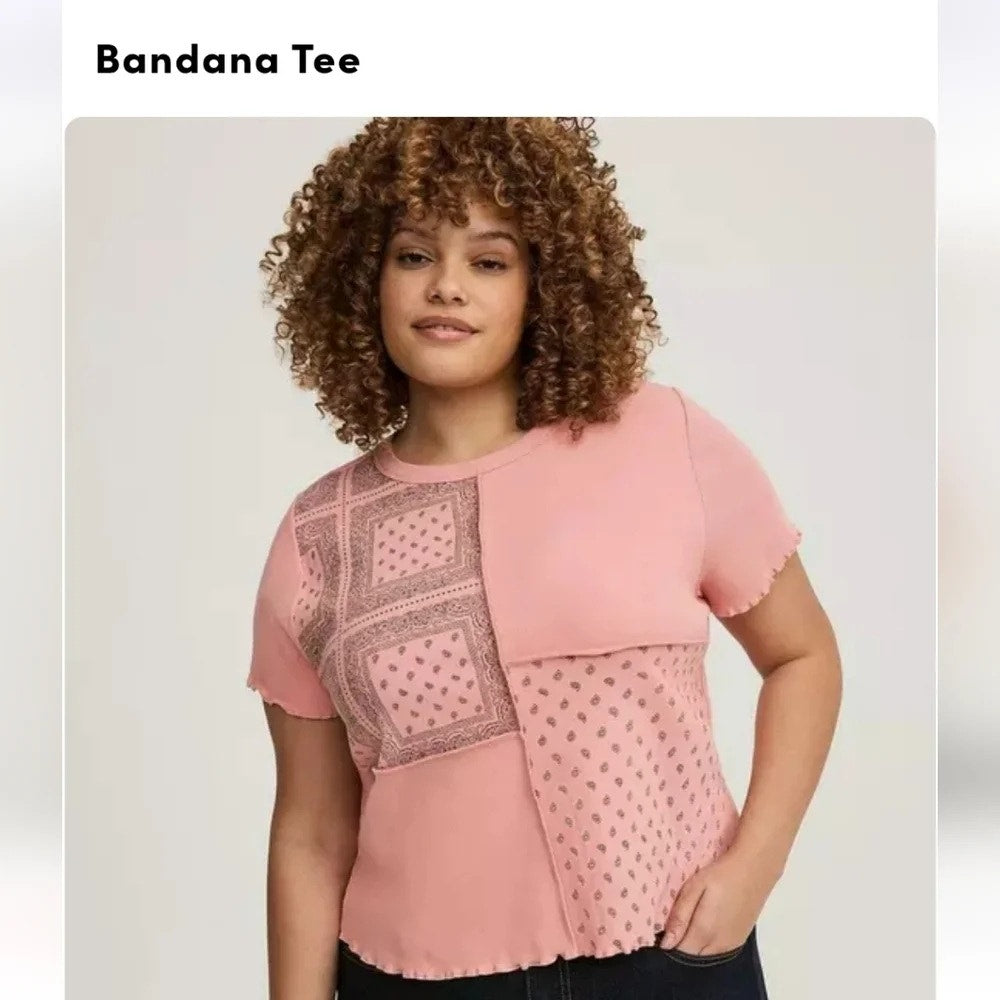 1421 - Torrid cotton Crew Neck Bandana Lettuce Edge Crop Tee -Rosette-2X - NWT
